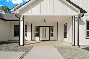 11082 Tammy Cir, Plantersville, TX 77363 - Photo 3