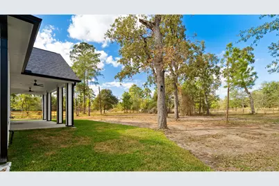 11082 Tammy Circle, Plantersville, TX 77363 - Photo 7