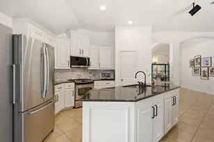 13416 Moonlit Lake Ln, Pearland, TX 77584 - Photo 9