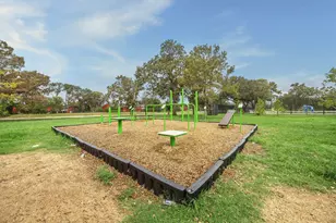 4410 Libbey Ln, Houston, TX 77092 - Photo 15