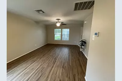1603 Nichole Woods Drive, Houston, TX 77047 - Photo 7