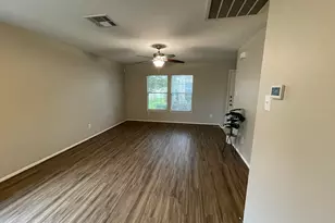 1603 Nichole Woods Dr, Houston, TX 77047 - Photo 7
