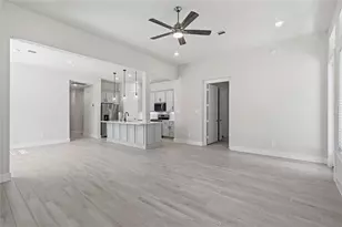 10052 Copia Ln, Montgomery, TX 77316 - Photo 9