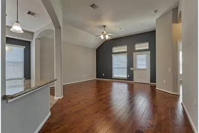 10022 Elkwood Glen Lane, Tomball, TX 77375 - Photo 15