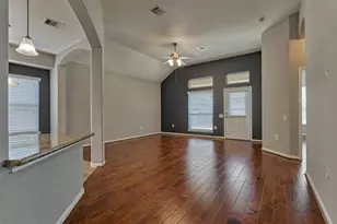 10022 Elkwood Glen Ln, Tomball, TX 77375 - Photo 15