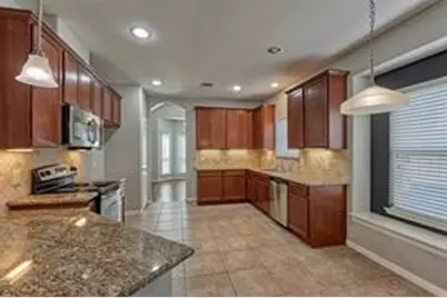 10022 Elkwood Glen Lane, Tomball, TX 77375 - Photo 11