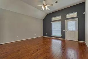 10022 Elkwood Glen Ln, Tomball, TX 77375 - Photo 3