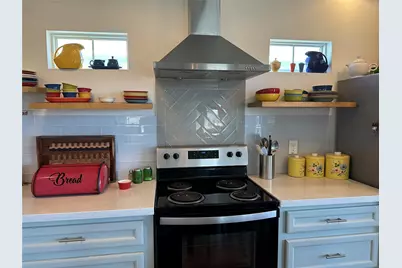 13227 Jolly Roger Drive, Freeport, TX 77541 - Photo 17