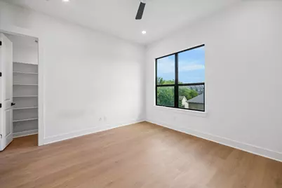 1327 W 22nd Street, Houston, TX 77008 - Photo 17