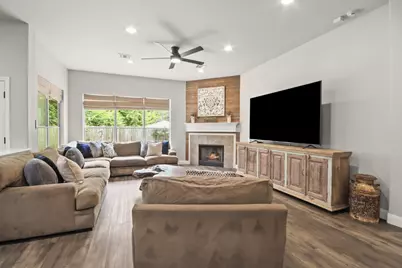 3 S Misty Canyon Place, The Woodlands, TX 77385 - Photo 17