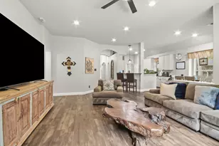 3 S Misty Canyon Pl, The Woodlands, TX 77385 - Photo 19