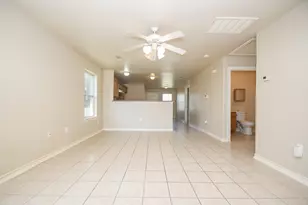 894 N Victory Dr, Houston, TX 77088 - Photo 9