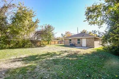 894 N Victory Drive, Houston, TX 77088 - Photo 19