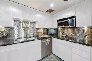 2701 Westheimer Rd, Houston, TX 77098 - Photo 9