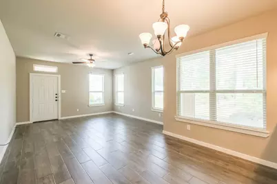 121 Wickersham #A, Conroe, TX 77304 - Photo 3