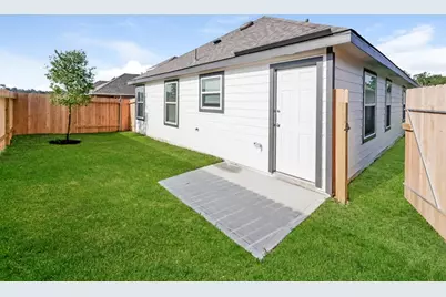 2827 Briggs Drive, Conroe, TX 77301 - Photo 3