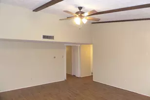 14611 Leacrest Dr, Houston, TX 77049 - Photo 19