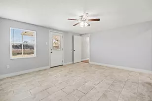 1606 Afton St, Houston, TX 77055 - Photo 13