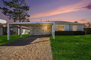 1606 Afton St, Houston, TX 77055 - Photo 35