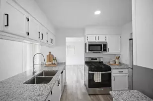 6738 Prairie Village Dr, Katy, TX 77449 - Photo 9