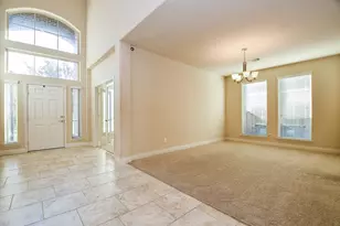 13513 S Canyon Gale Ln, Pearland, TX 77584 - Photo 9