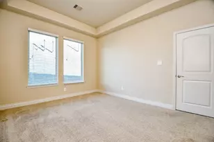 13513 S Canyon Gale Ln, Pearland, TX 77584 - Photo 33