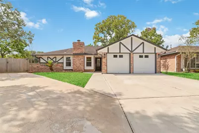2500 Parkway Avenue, Rosenberg, TX 77471 - Photo 1