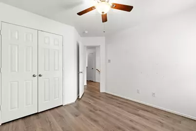 149 E Summerhaze Circle, The Woodlands, TX 77382 - Photo 13