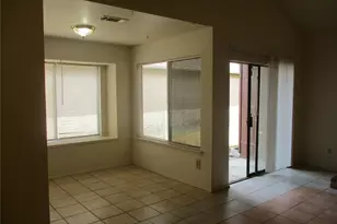 7610 Lemma Dr, Houston, TX 77041 - Photo 9