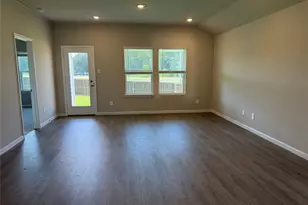 1004 Legrand St, Brenham, TX 77833 - Photo 3