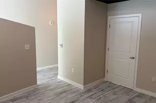 5925 Almeda Rd, Houston, TX 77004 - Photo 7