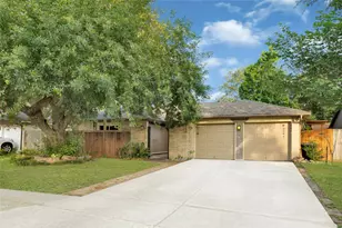 2515 Harvest Cove, Friendswood, TX 77546 - Photo 1