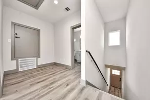 9916 Dipping Woods St, Houston, TX 77076 - Photo 43