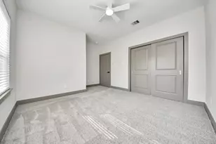 9916 Dipping Woods St, Houston, TX 77076 - Photo 45