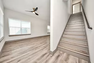 9916 Dipping Woods St, Houston, TX 77076 - Photo 37