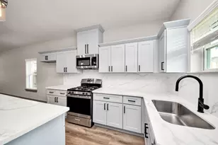 9916 Dipping Woods St, Houston, TX 77076 - Photo 31