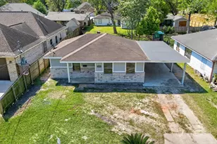 1114 Montrose St, Port Neches, TX 77651 - Photo 5