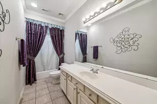 2630 Shady Acres Landing, Houston, TX 77008 - Photo 17