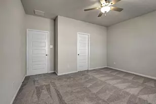2223 Cherryvale Dr, Tomball, TX 77375 - Photo 17