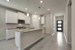 2223 Cherryvale Dr, Tomball, TX 77375 - Photo 9