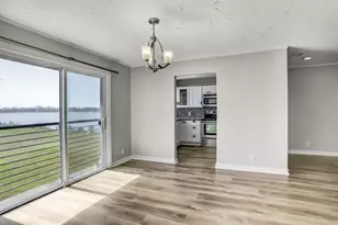 709 Gale St, Seabrook, TX 77586 - Photo 5