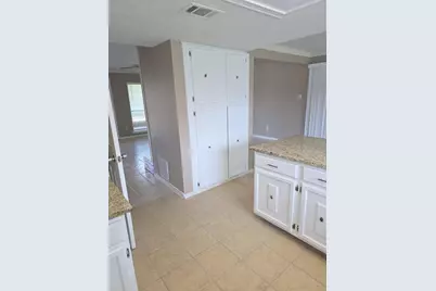 16611 Quail Dale Drive, Houston, TX 77489 - Photo 5