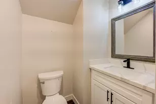 6364 Briar Rose Dr, Houston, TX 77057 - Photo 13