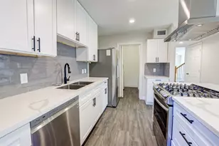 6364 Briar Rose Dr, Houston, TX 77057 - Photo 21