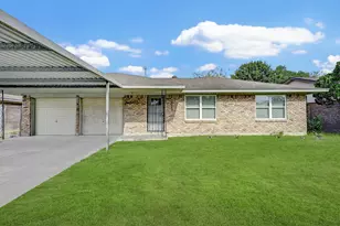 6027 Ledbetter St, Houston, TX 77087 - Photo 1