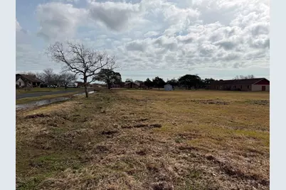 2909 23rd Avenue N, Texas City, TX 77590 - Photo 1