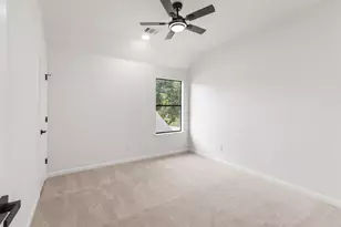 2522 Willow Springs Ln, Sugar Land, TX 77479 - Photo 17