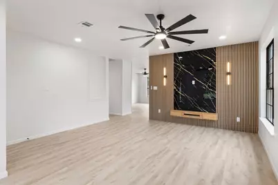 2522 Willow Springs Lane, Sugar Land, TX 77479 - Photo 37