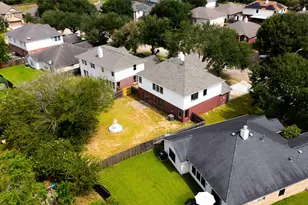 2522 Willow Springs Ln, Sugar Land, TX 77479 - Photo 31