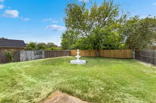 2522 Willow Springs Ln, Sugar Land, TX 77479 - Photo 5